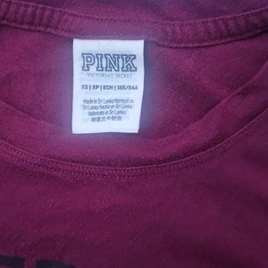 Pink VS woman T-shirt